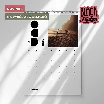 nástěnný měsíční kalendář