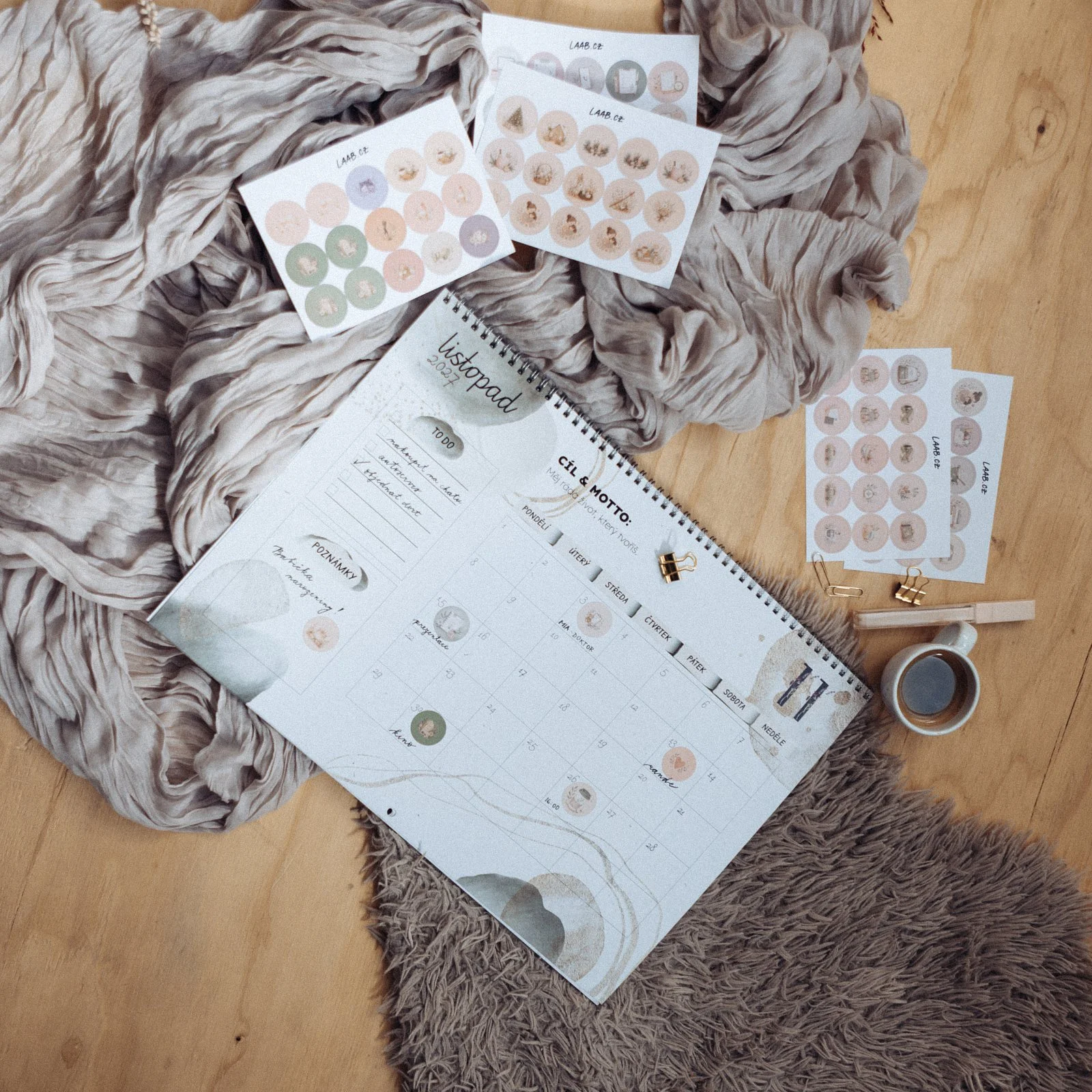 DIY fotokalendář se samolepkami
