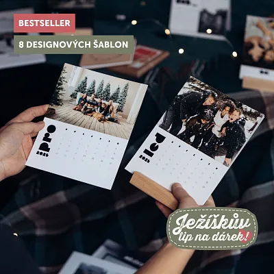 designový stolní kalendář